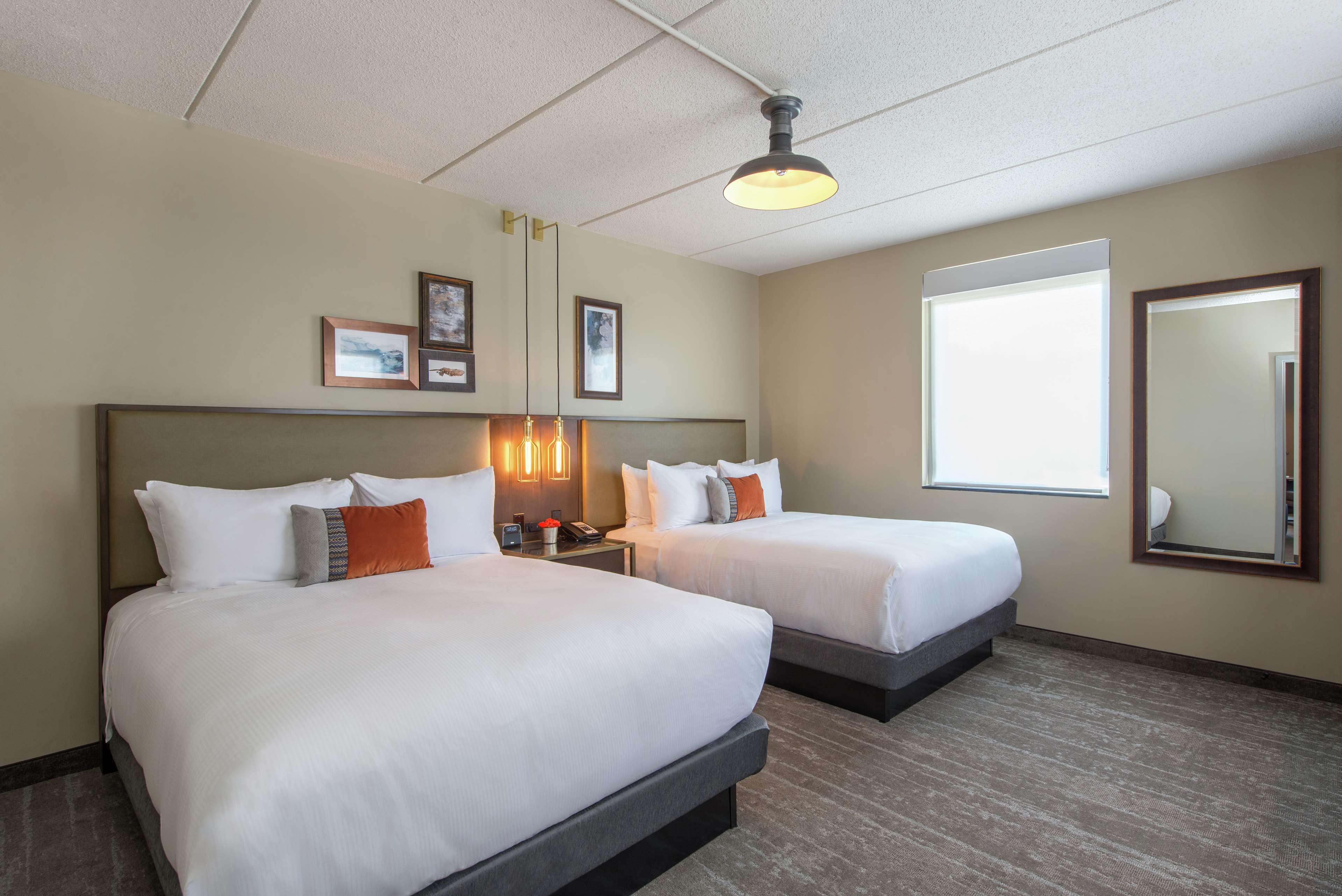 Hotel Saranac, Curio Collection By Hilton Saranac Lake Εξωτερικό φωτογραφία