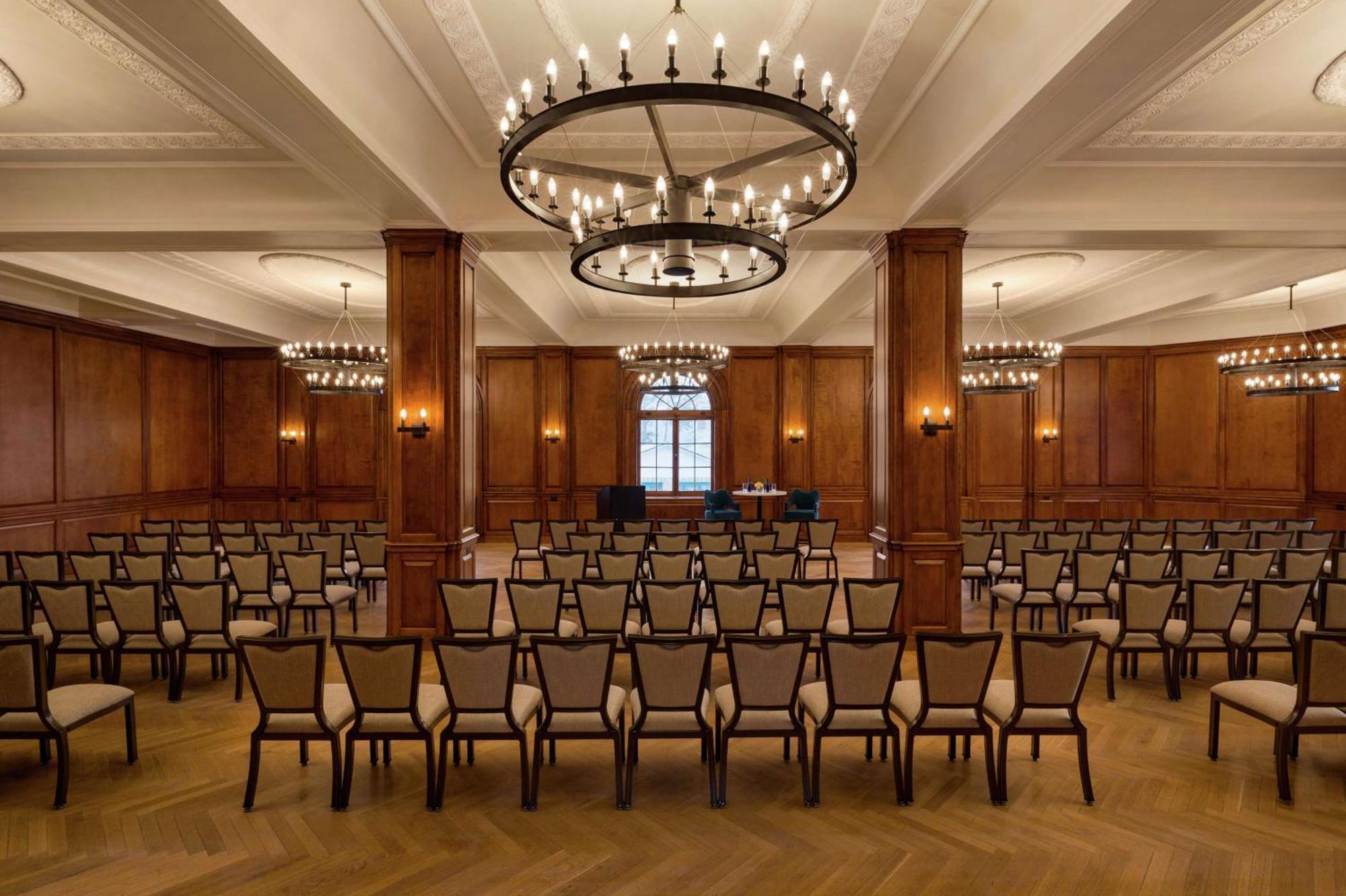 Hotel Saranac, Curio Collection By Hilton Saranac Lake Εξωτερικό φωτογραφία