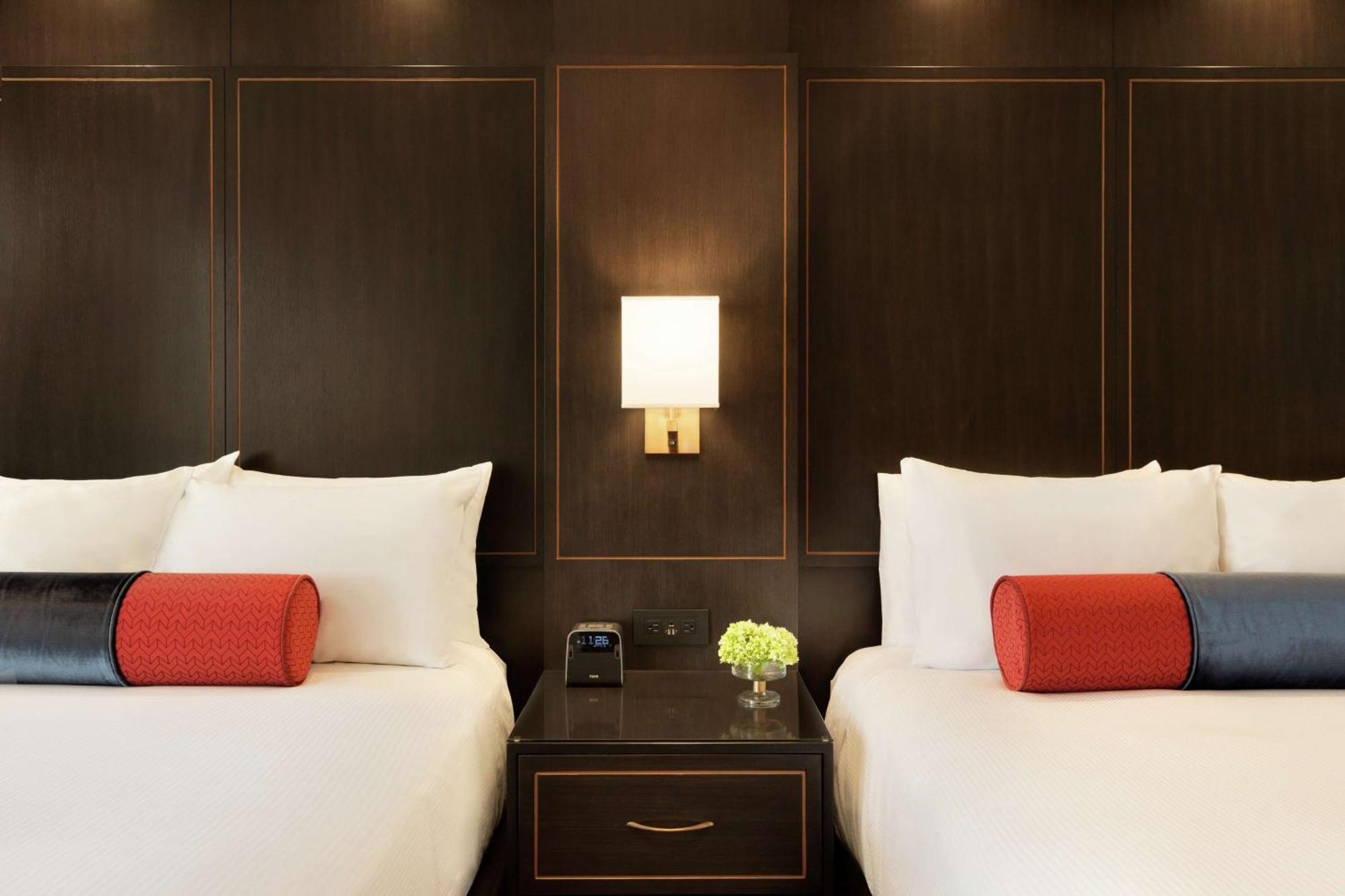 Hotel Saranac, Curio Collection By Hilton Saranac Lake Εξωτερικό φωτογραφία
